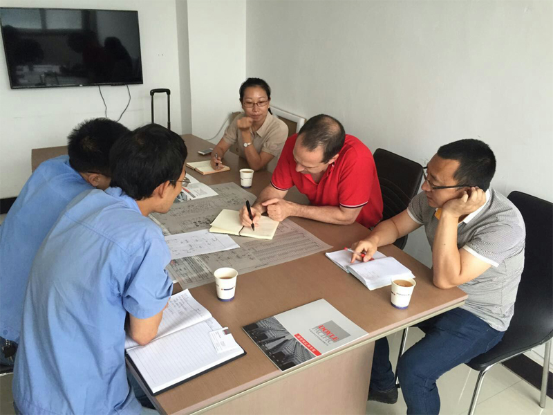 寧波多伊爾太平洋液壓有限公司專家來我公司進行技術交流