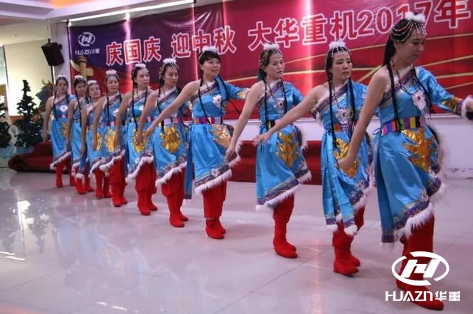 開場藏族舞《迎酒歡歌》