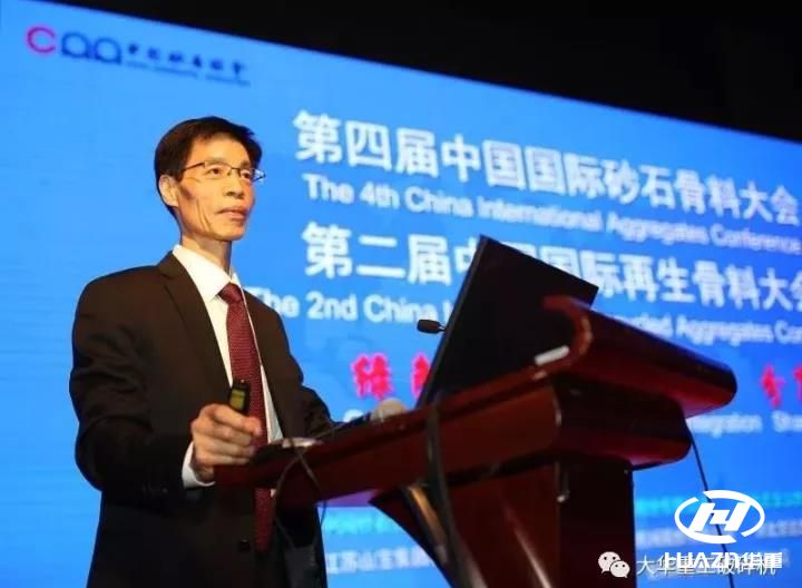 中國砂石協(xié)會會長胡幼奕