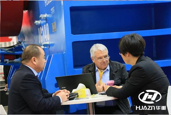 bauma China 精彩繼續(xù)--洛陽大華以高端的品質(zhì)贏眾商青睞 收獲頗豐