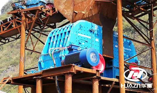 反擊式破碎機(jī)