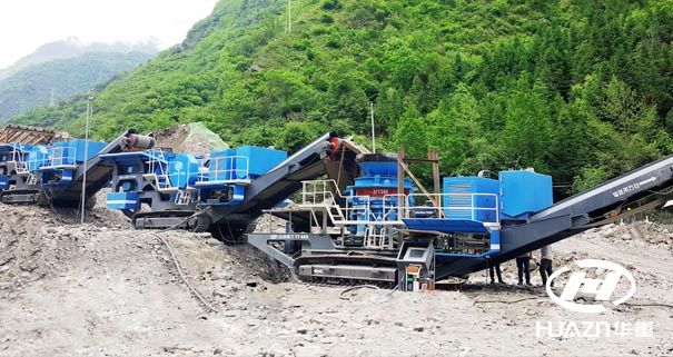 建筑垃圾移動式破碎機