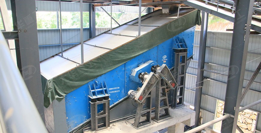 時產400噸的振動篩