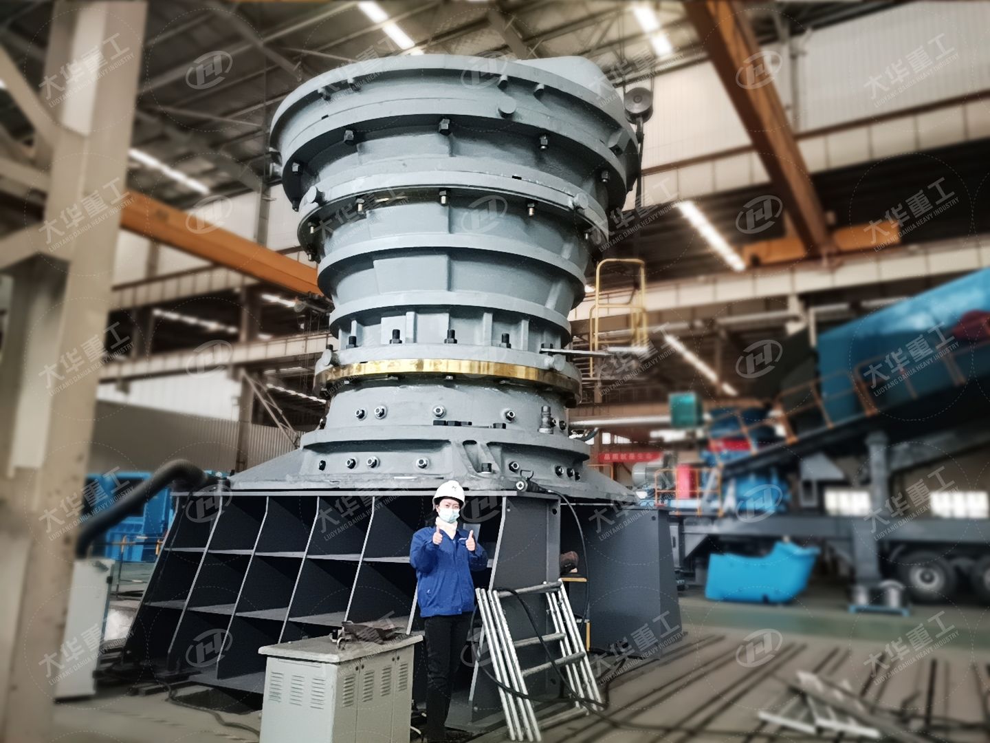 大華重器：大型旋回破碎機將征戰市場