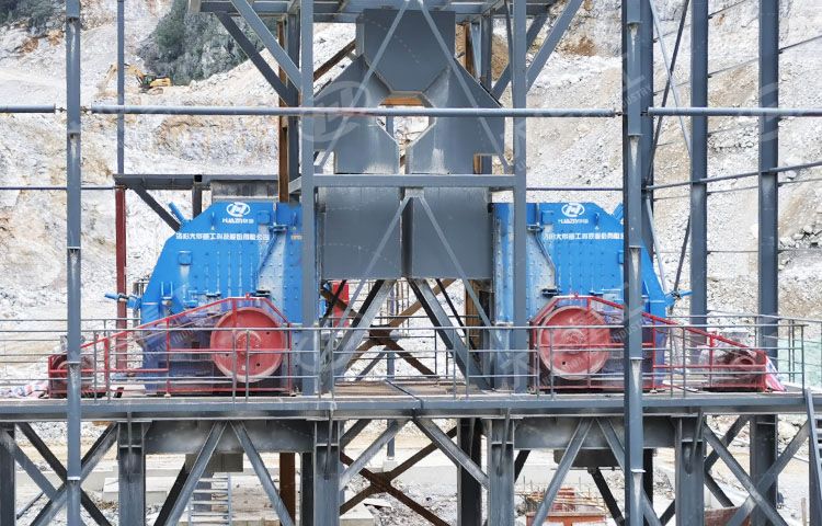 反擊式破碎機(jī)-反擊破-石灰石破碎機(jī)