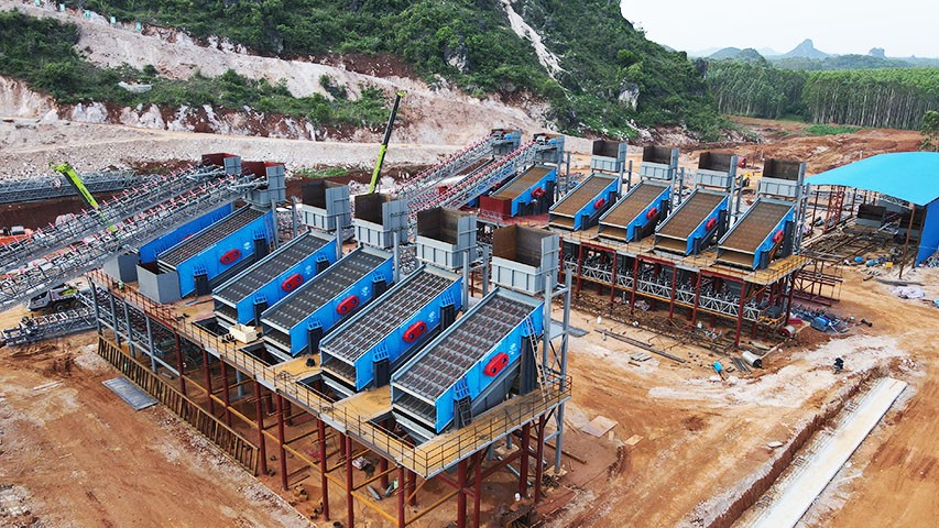 南寧市貴港時產2000噸白云巖生產線